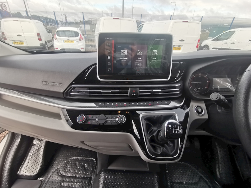 MAXUS DELIVER 9 LWB DIESEL FWD 2.0 D20 163 Lux High Roof Van